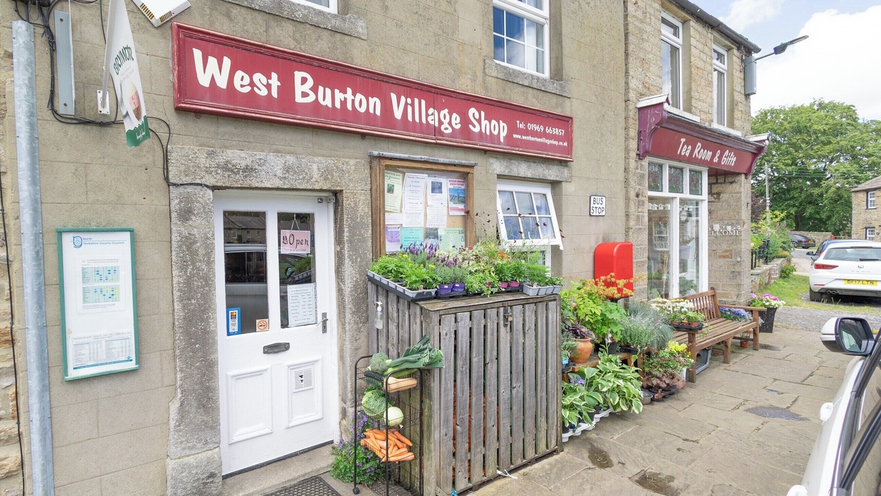 Photo of Others in Leyburn