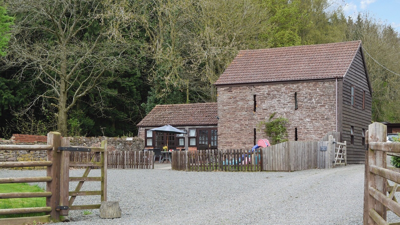 Photo of Others in Longtown