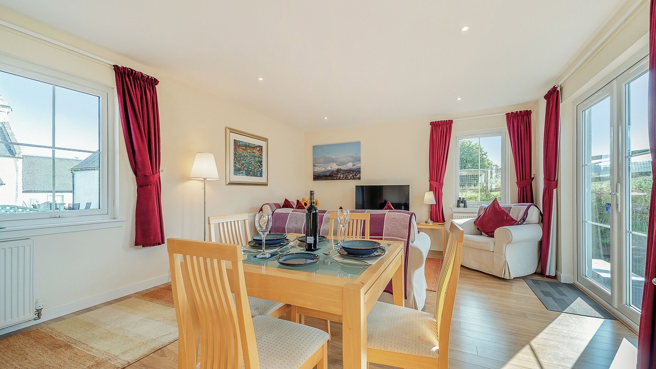 Photo of Others in Fintry