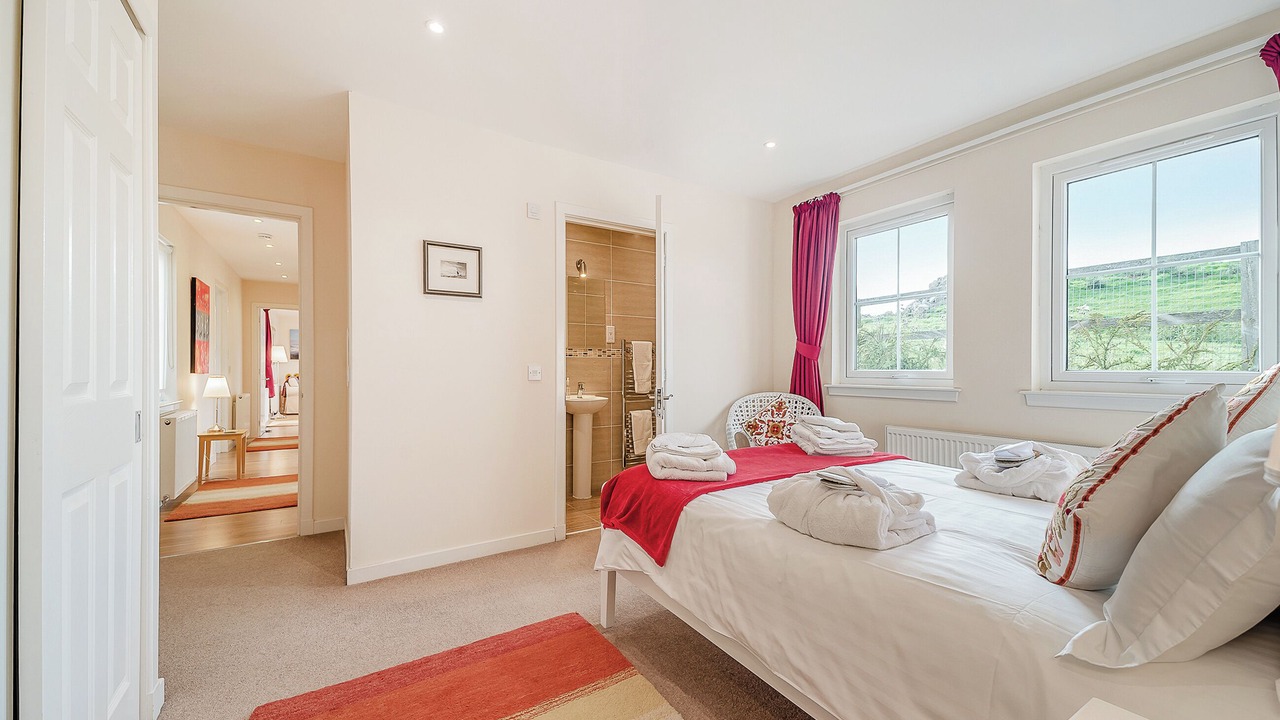 Photo of Others in Fintry