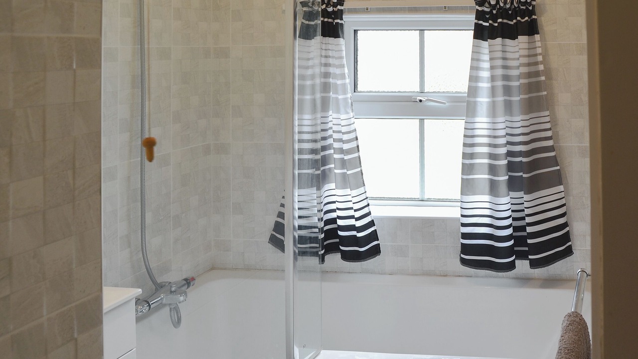 Photo of Bathroom in Irstead