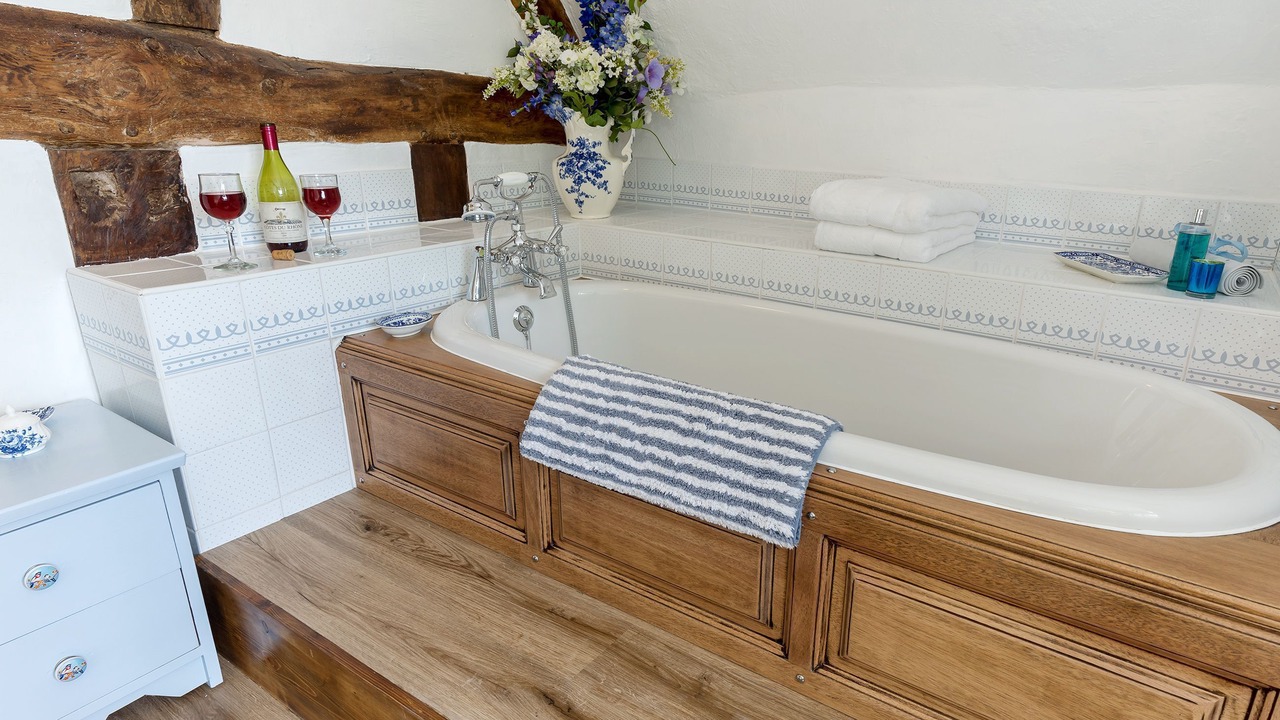 Photo of Bathroom in Eckington