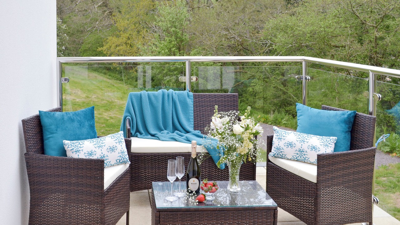 Photo of Patio Balcony in Cheriton Bishop