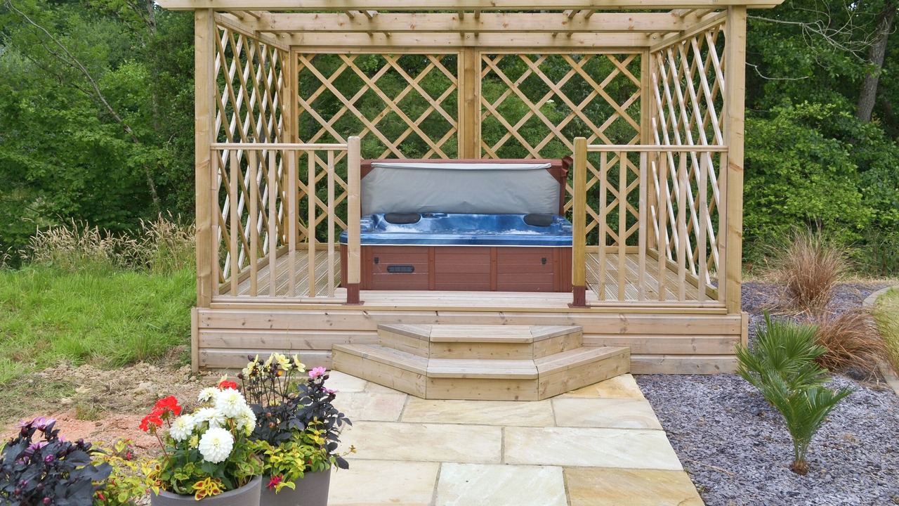 Photo of Others in Cheriton Bishop