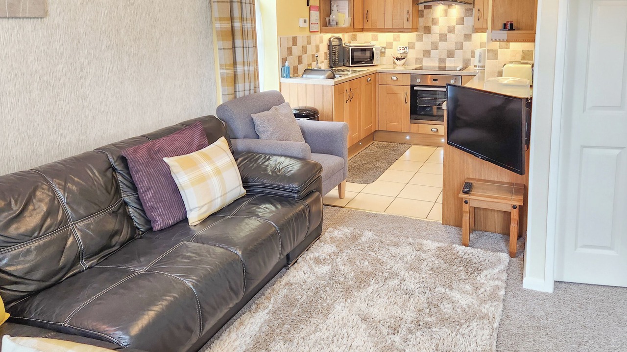 Photo of Others in Cayton