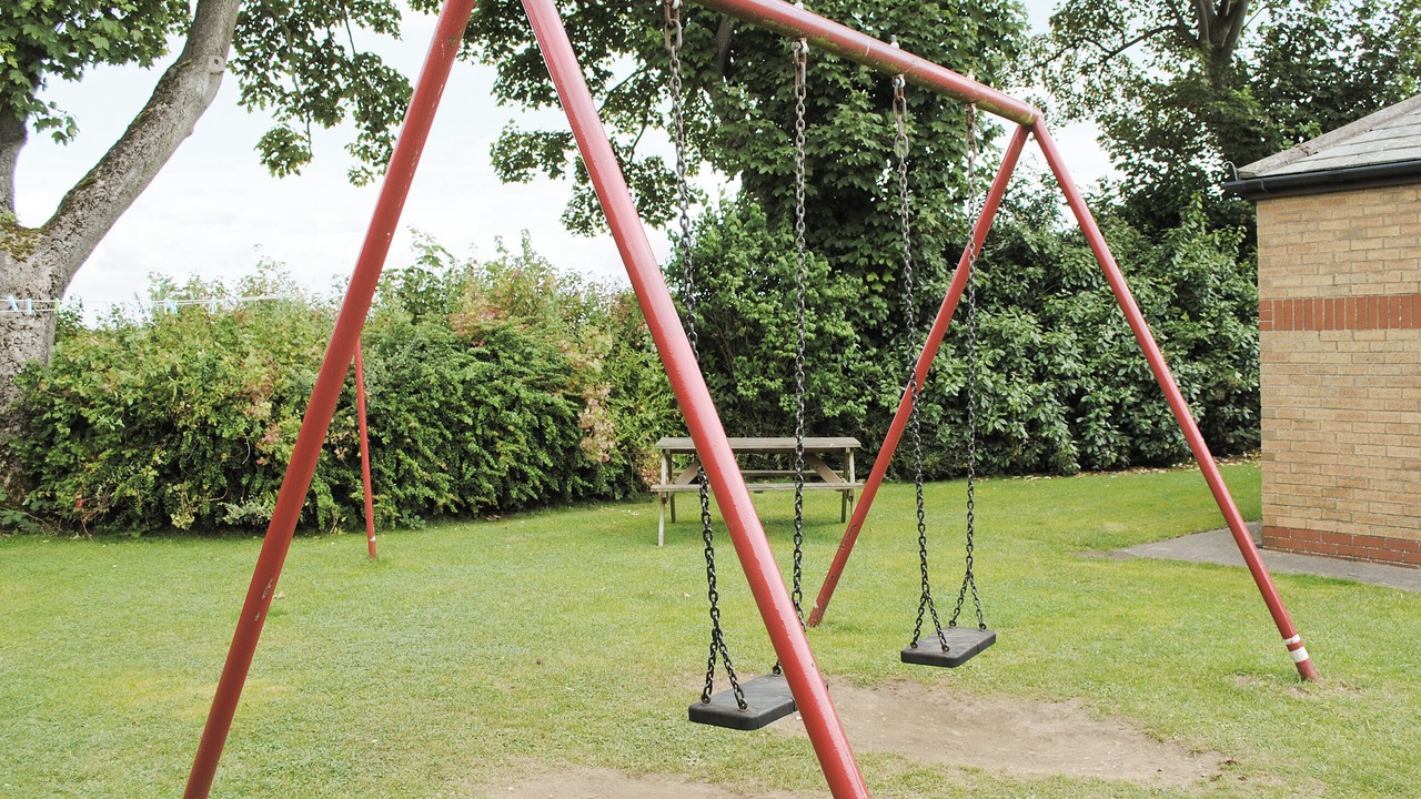 Photo of Others in Cayton