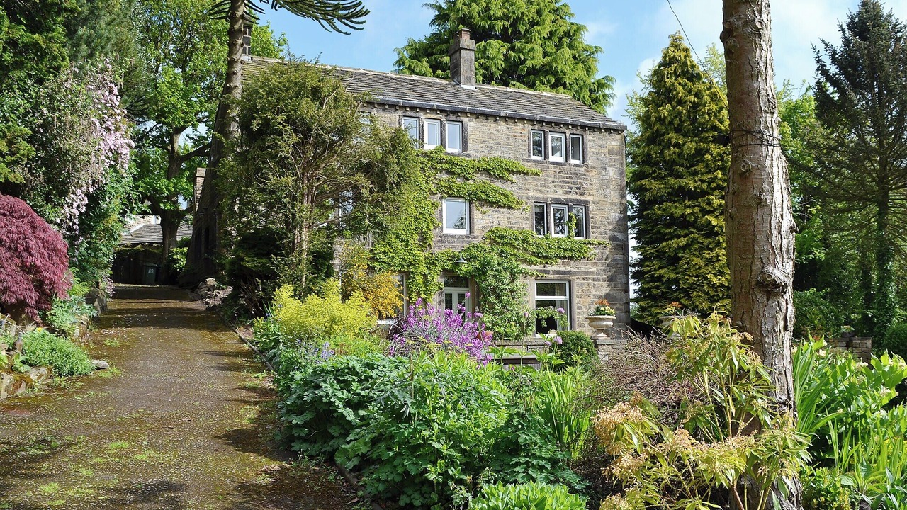 Photo of Others in Hepworth