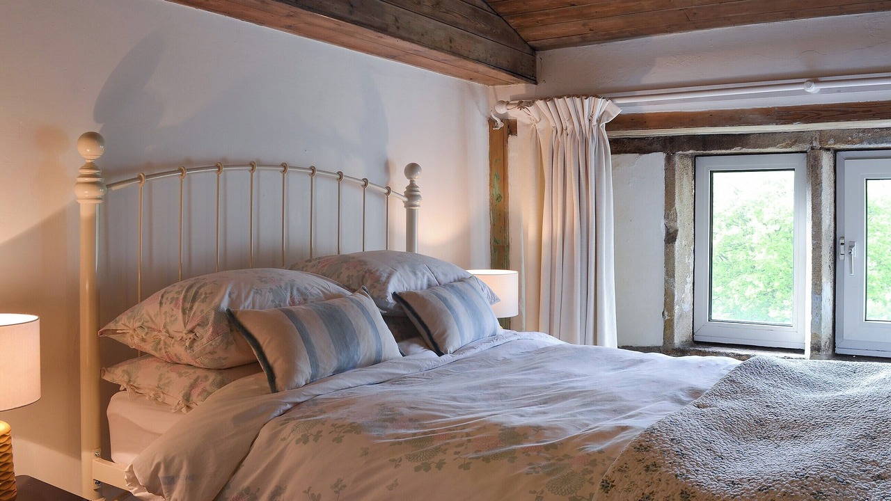 Photo of Others in Hepworth