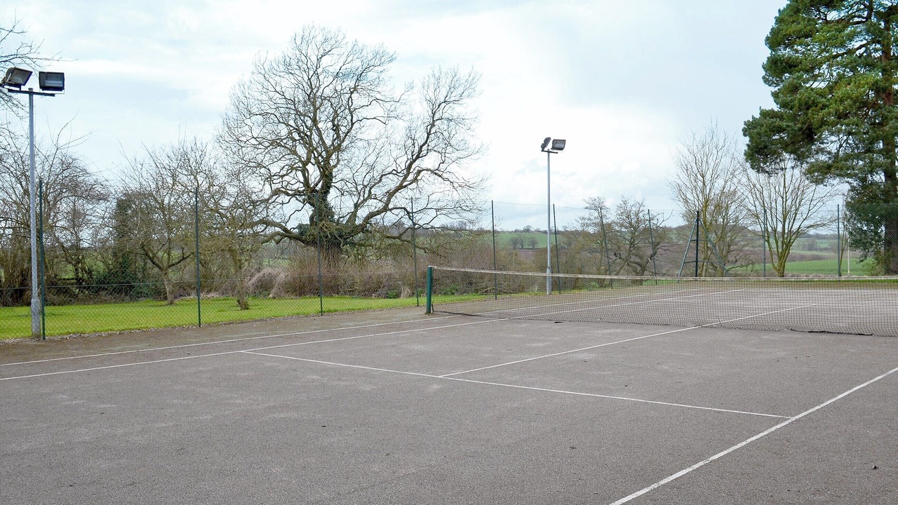 Photo of Others in Denstone