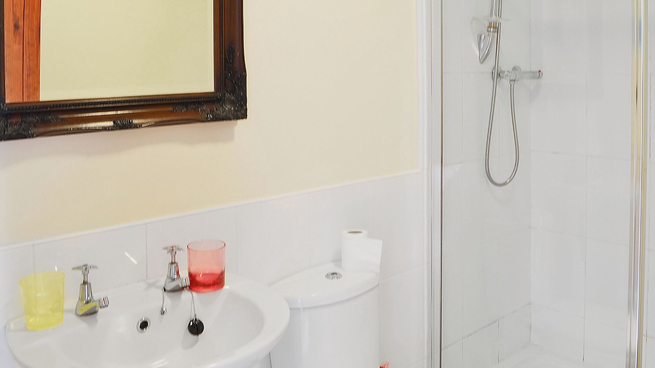 Photo of Bathroom in Hallington