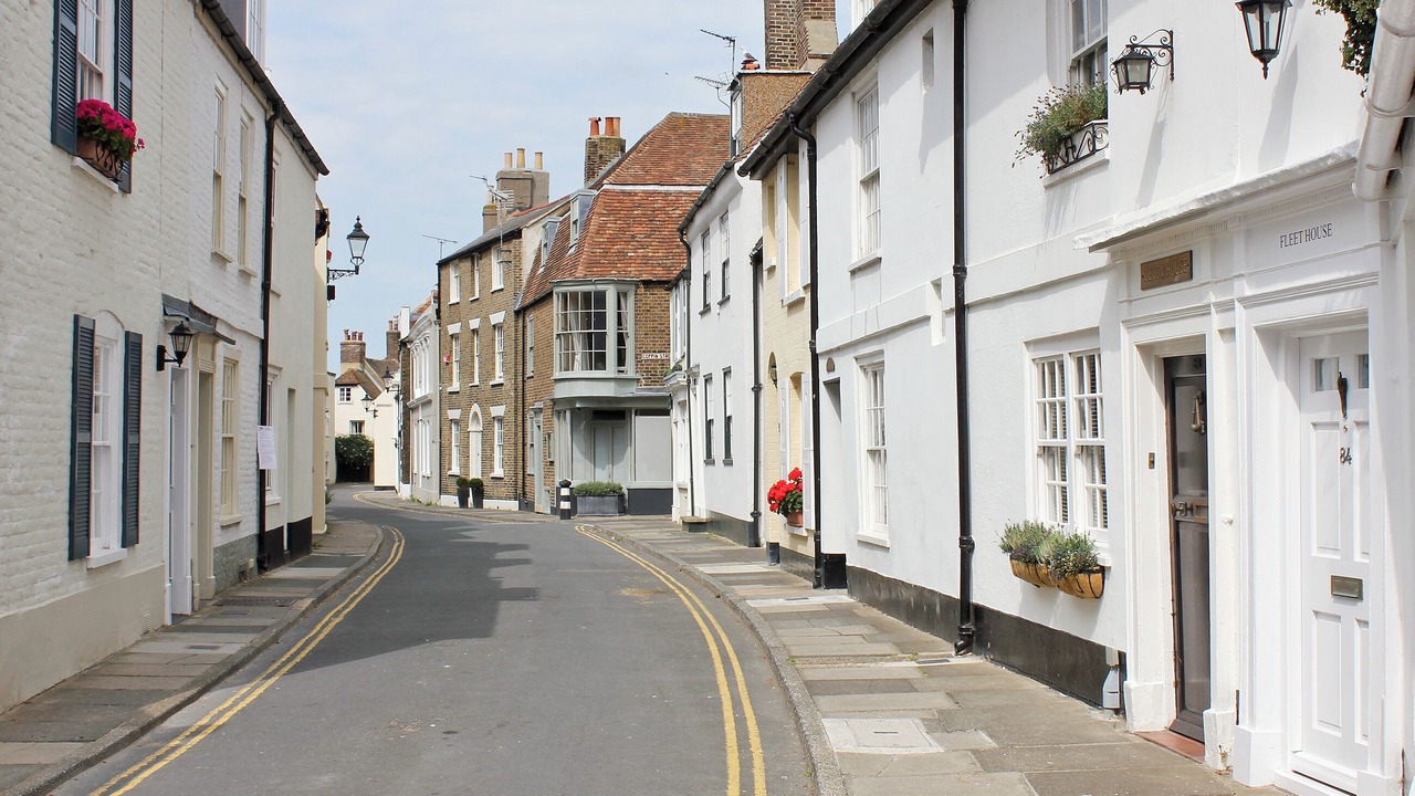 Photo of Others in Deal