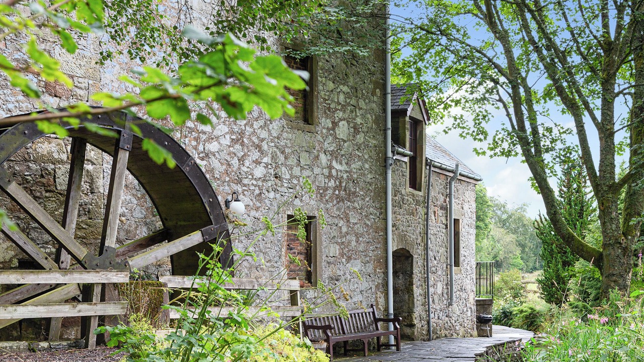 Photo of Others in Kinross