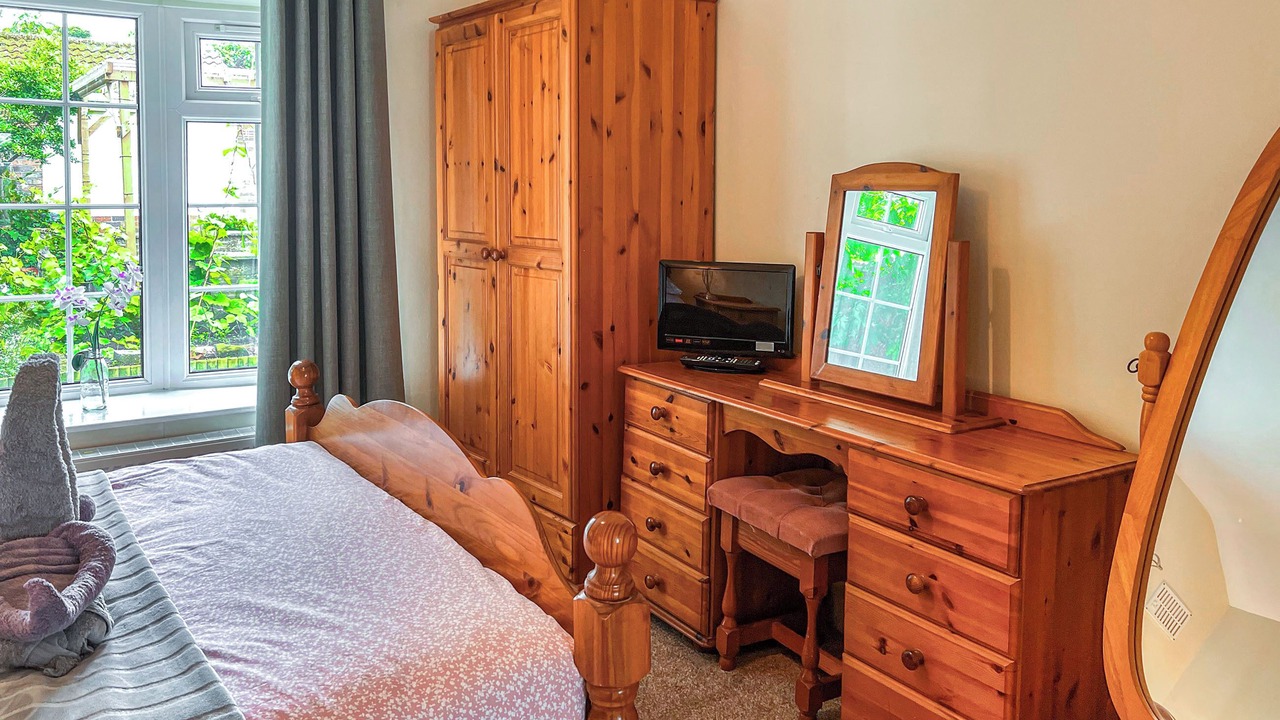 Photo of Others in Storwood