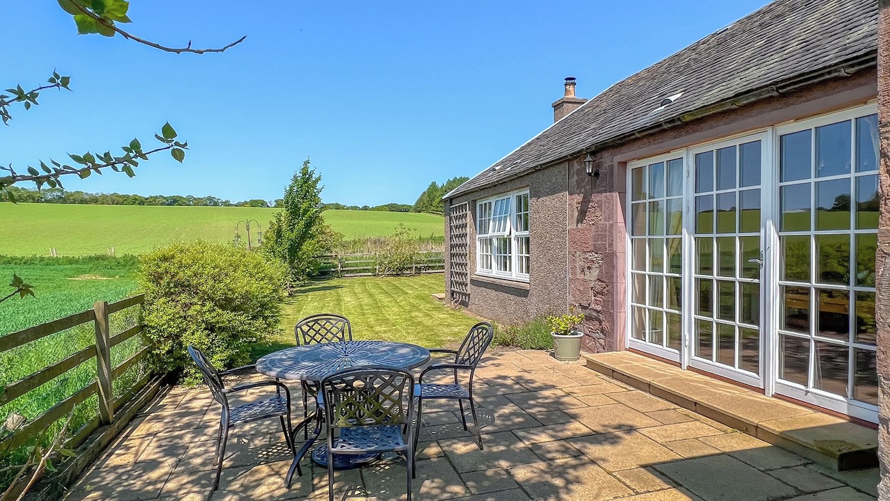 Photo of Others in Kirriemuir