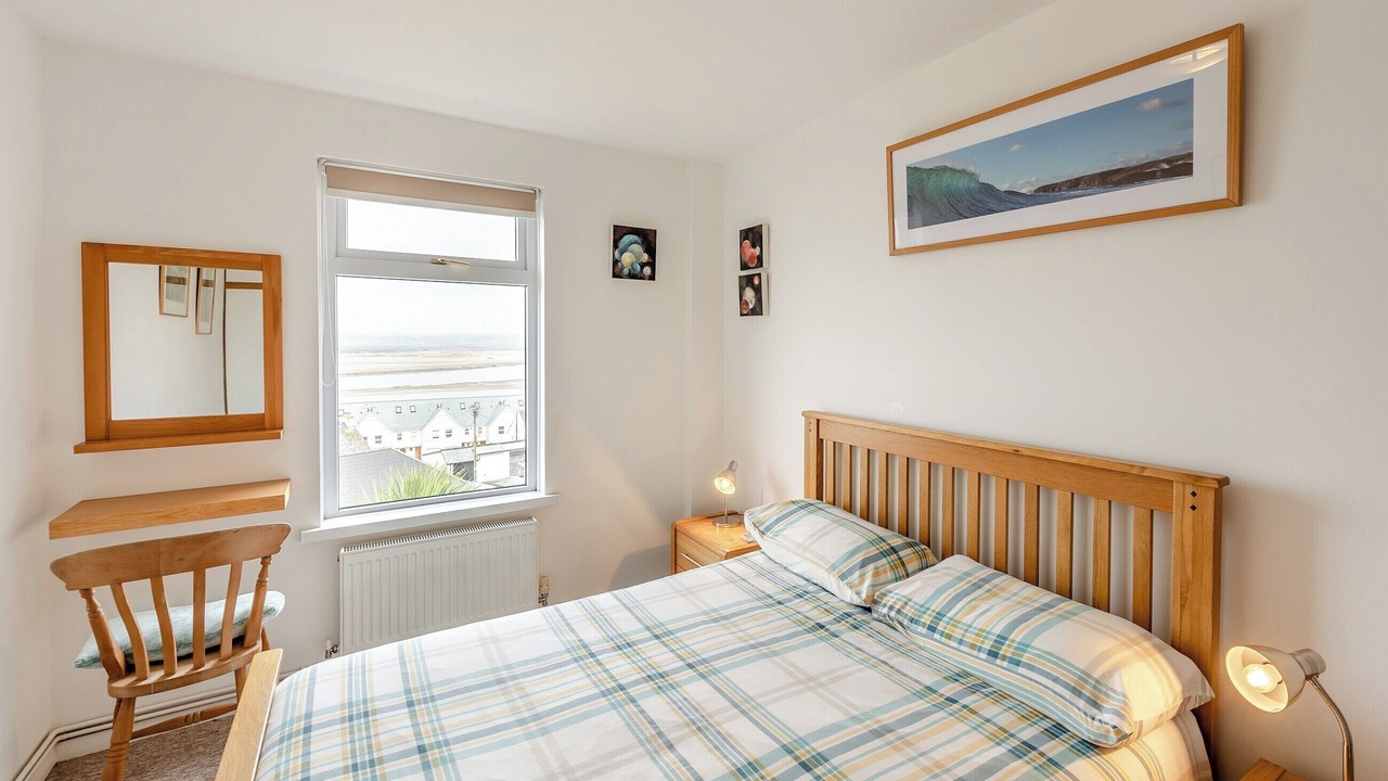 Photo of Others in Appledore