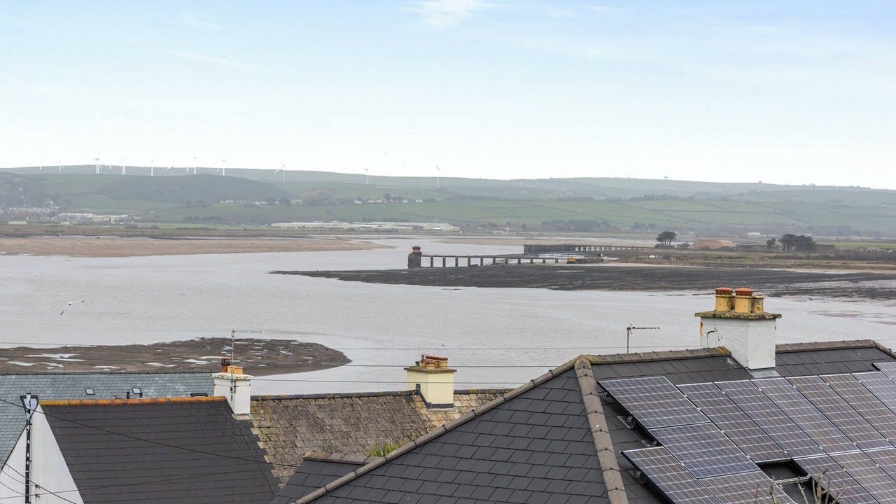 Photo of Others in Appledore