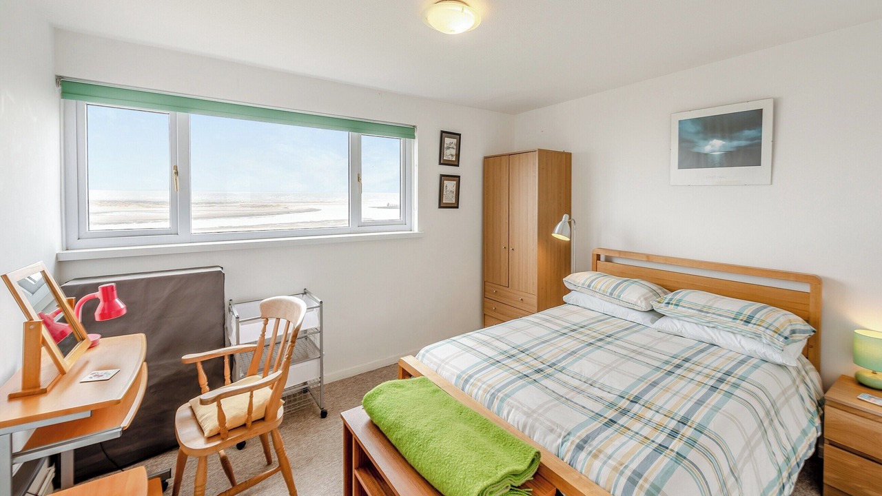 Photo of Others in Appledore