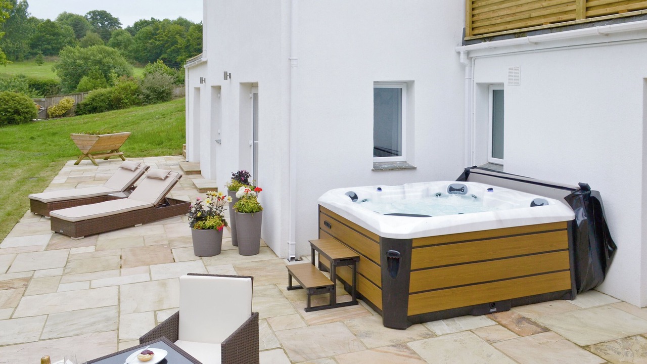 Photo of Others in Cheriton Bishop