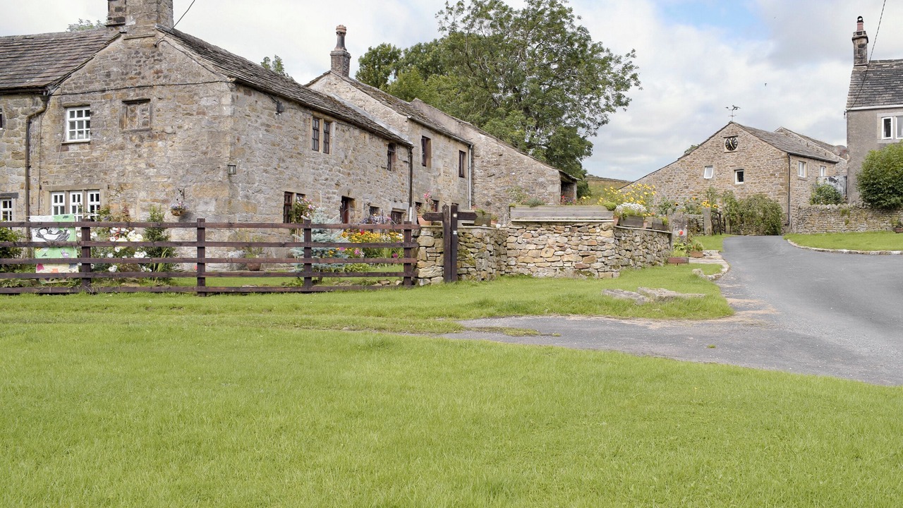 Photo of Others in Harrop Fold