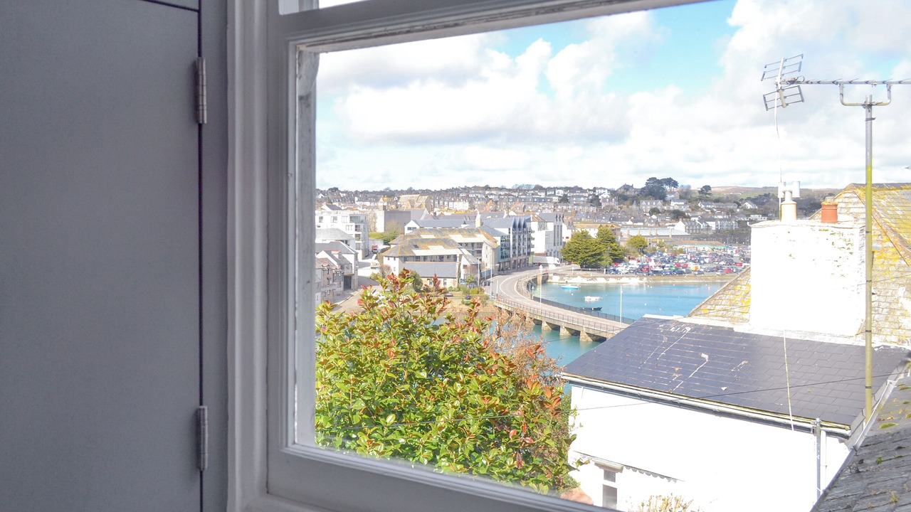 Photo of Bathroom in Chysauster