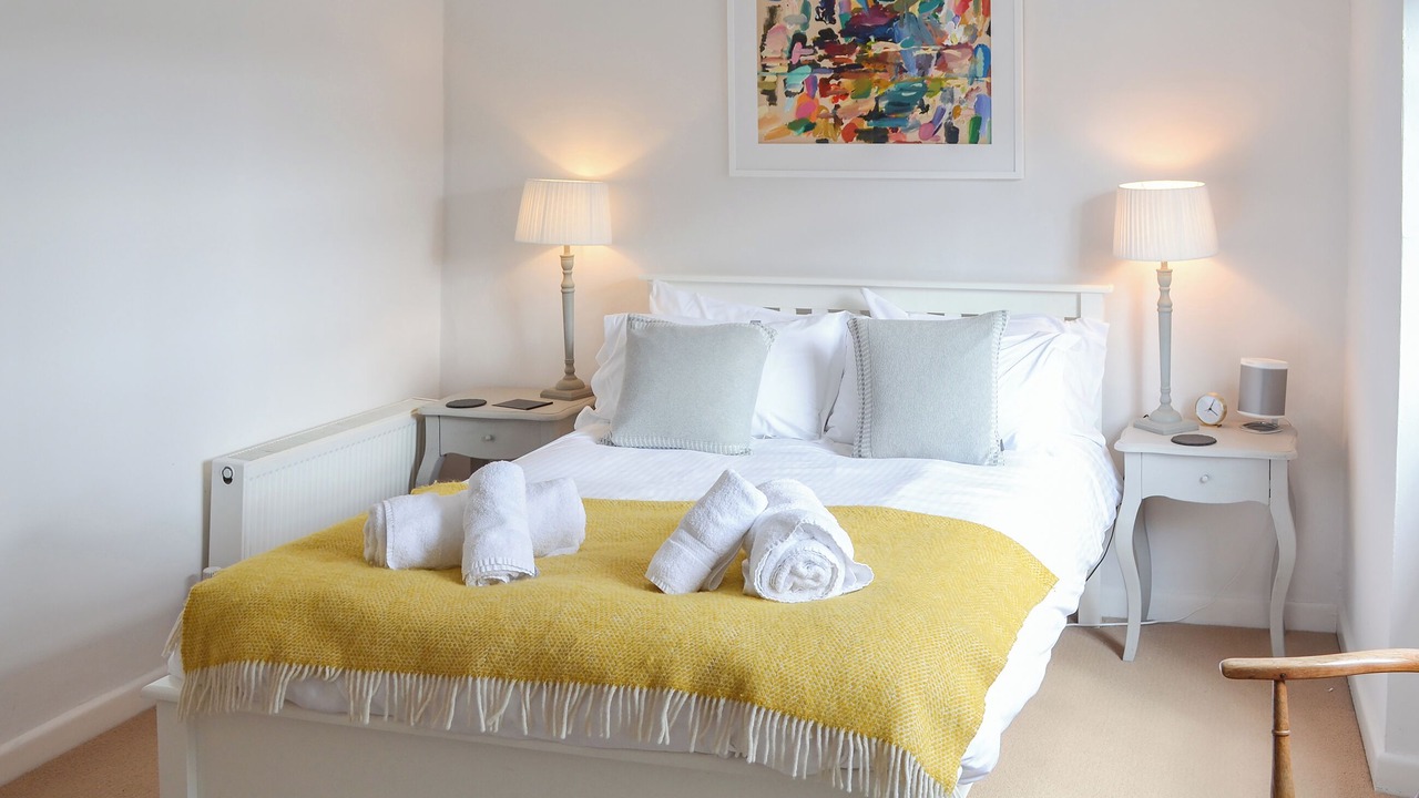 Photo of Bedroom in Chysauster