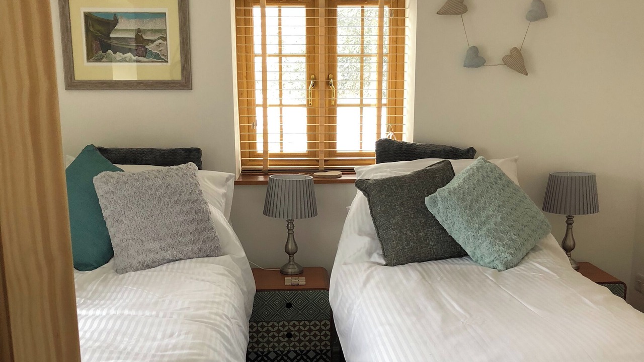 Photo of Others in Lower Trengale