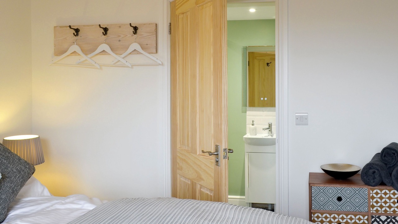 Photo of Bedroom in Lower Trengale