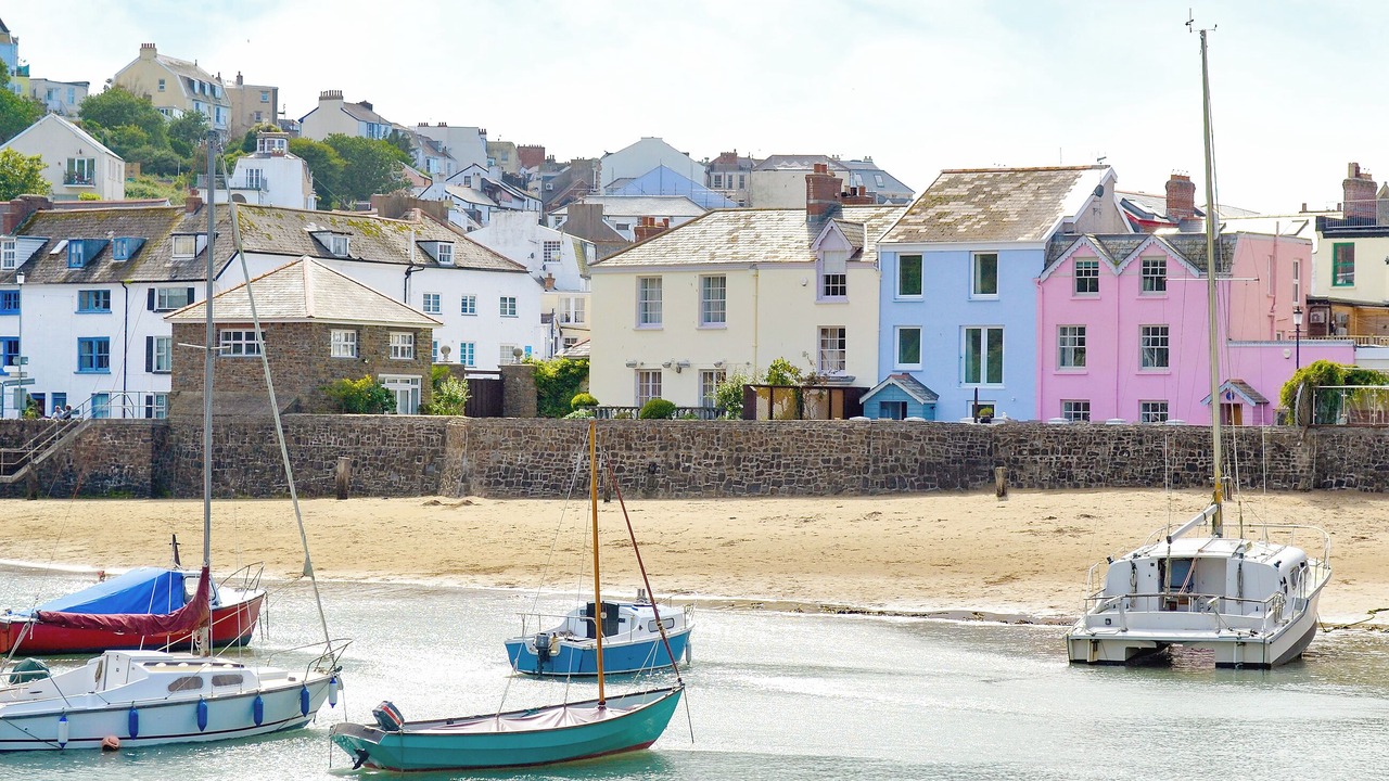 Photo of Others in Hele