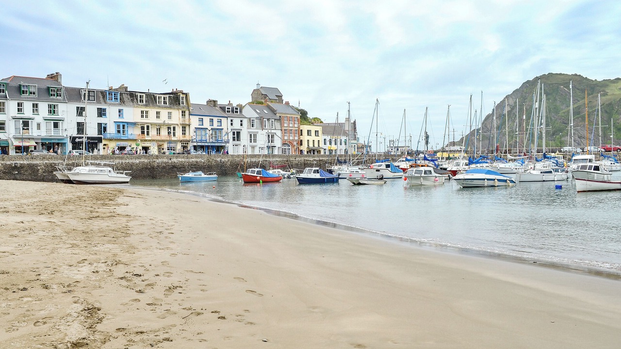 Photo of Others in Hele