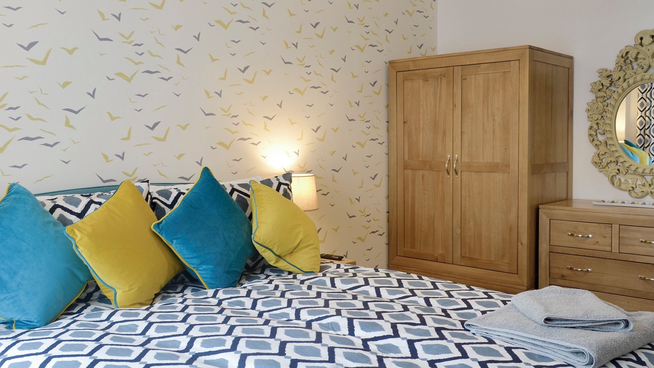 Photo of Others in Hele