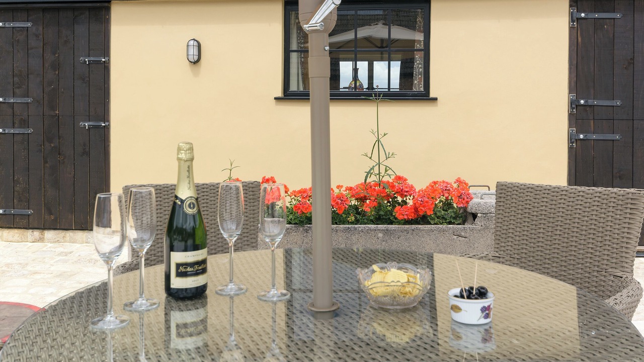 Photo of Others in Bushton