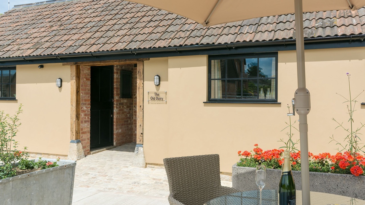 Photo of Others in Bushton