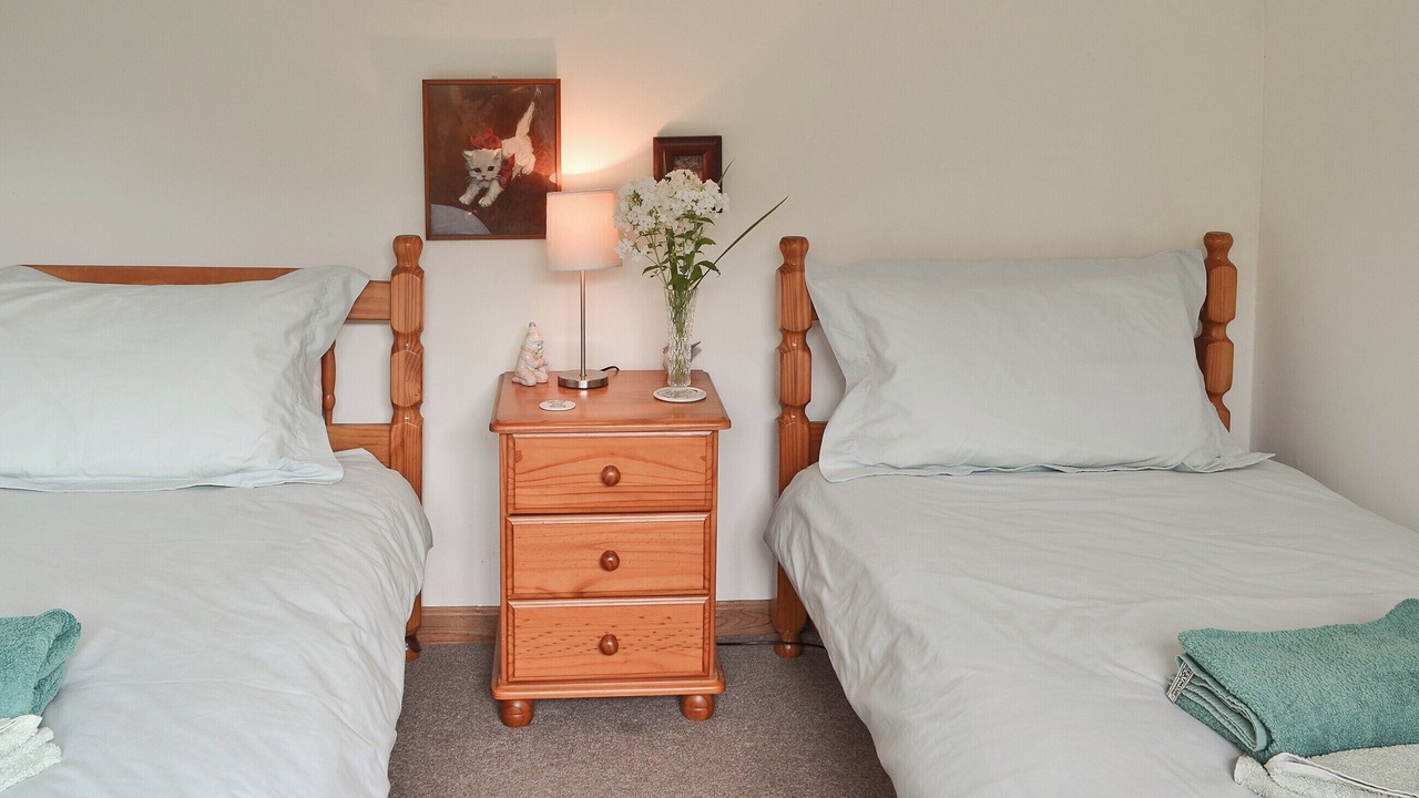 Photo of Others in Cowbeech