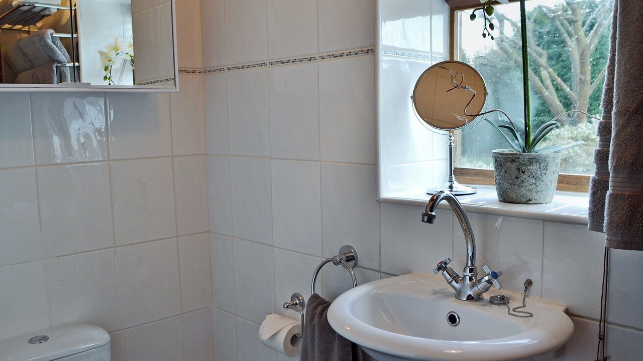 Photo of Bedroom in Sharpthorne