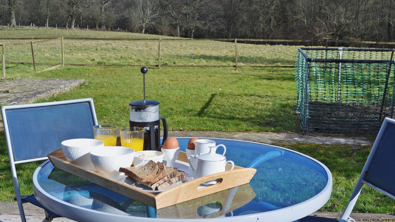 Photo of Others in Sharpthorne