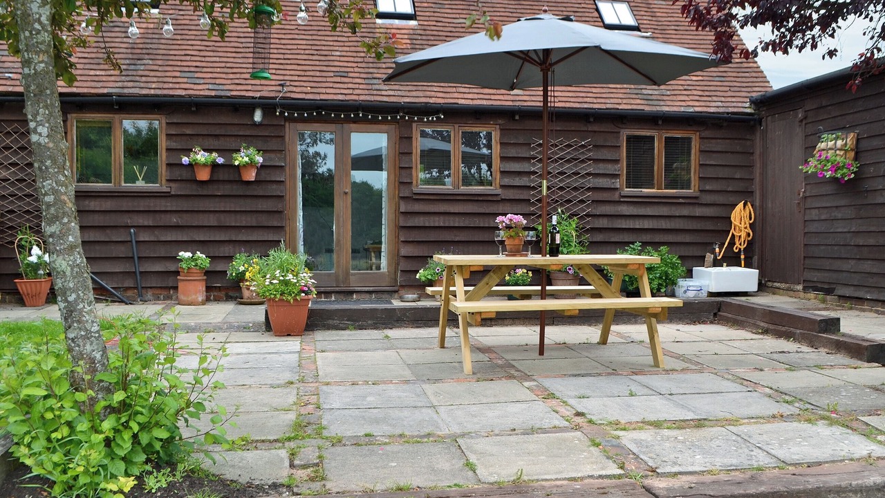 Photo of Others in Sharpthorne