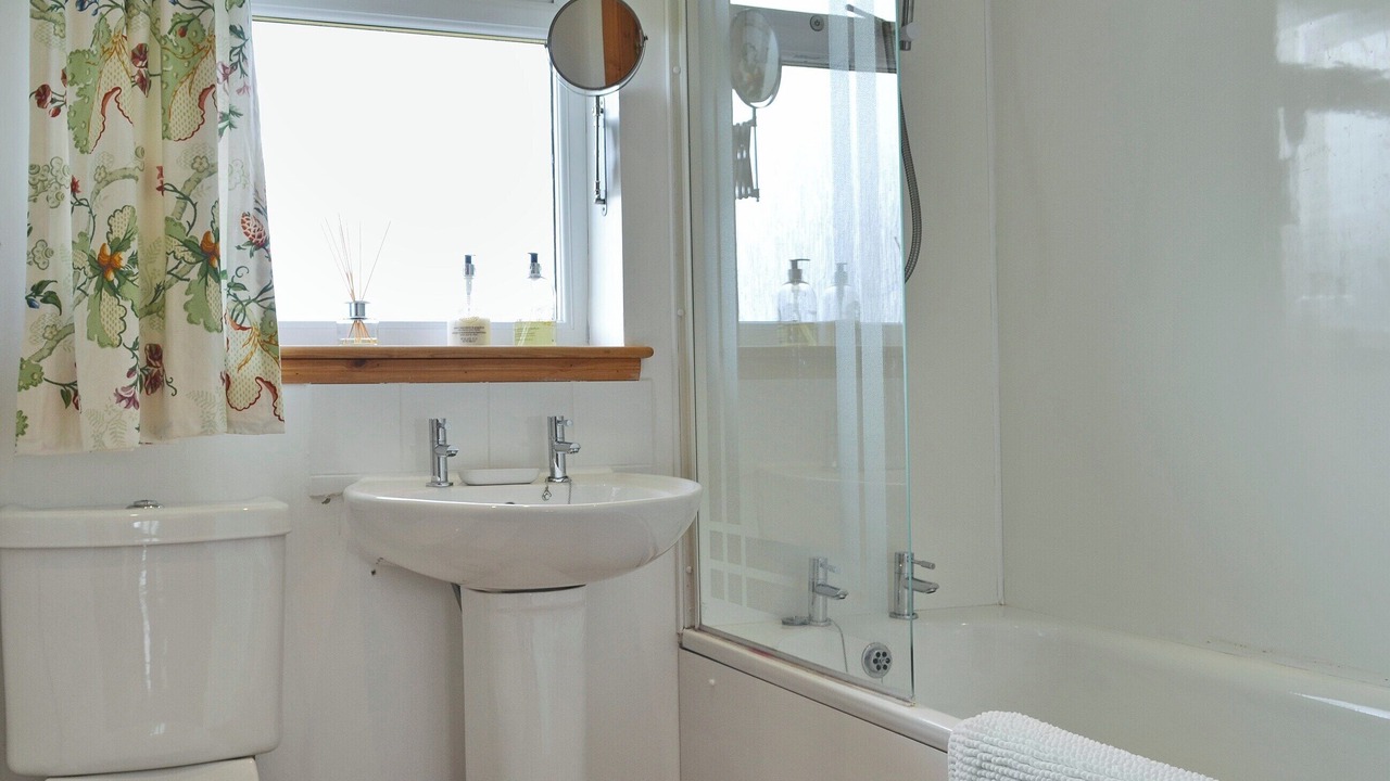 Photo of Bathroom in Acharacle