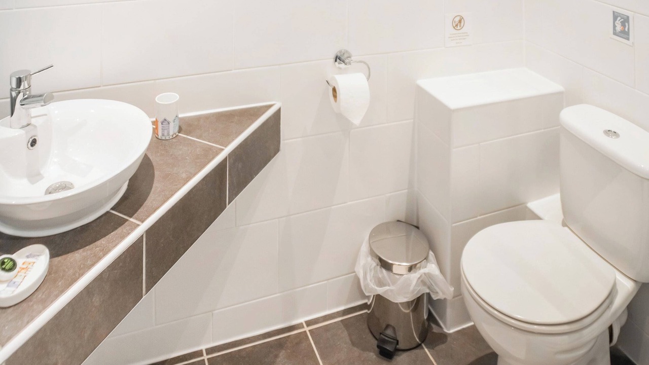 Photo of Bathroom in Saint Columb Major