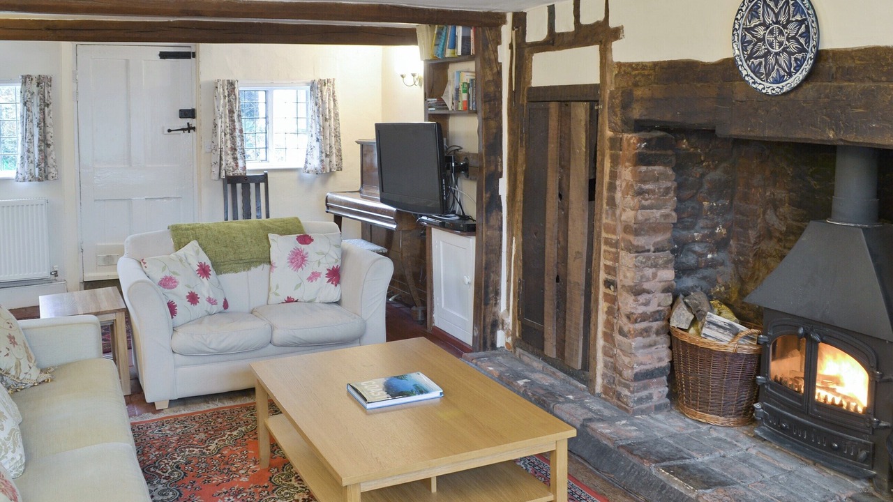 Photo of Livingroom in Knodishall