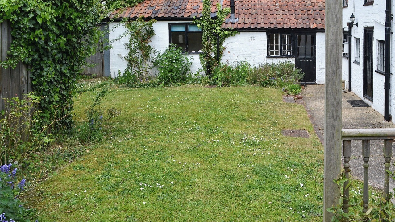 Photo of Outdoor in Knodishall