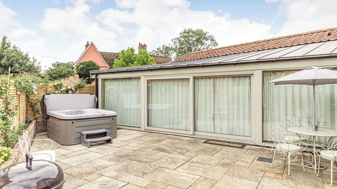 Photo of Others in Diss