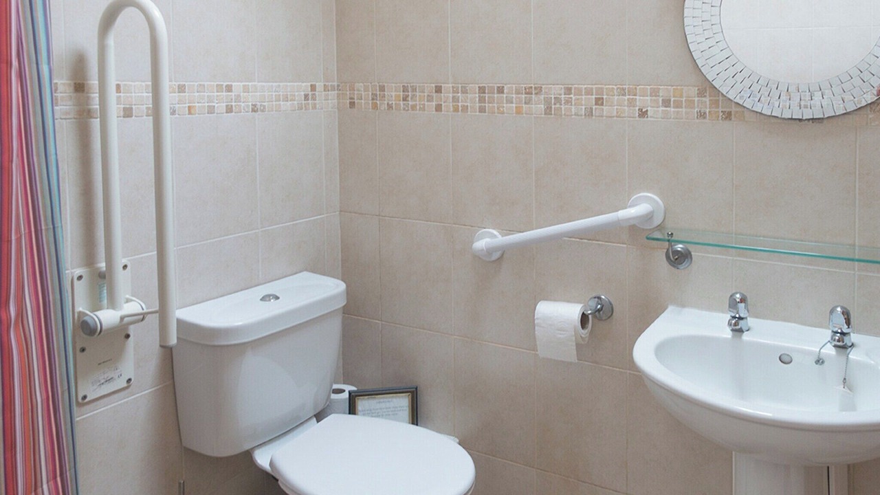 Photo of Bedroom in Walpole