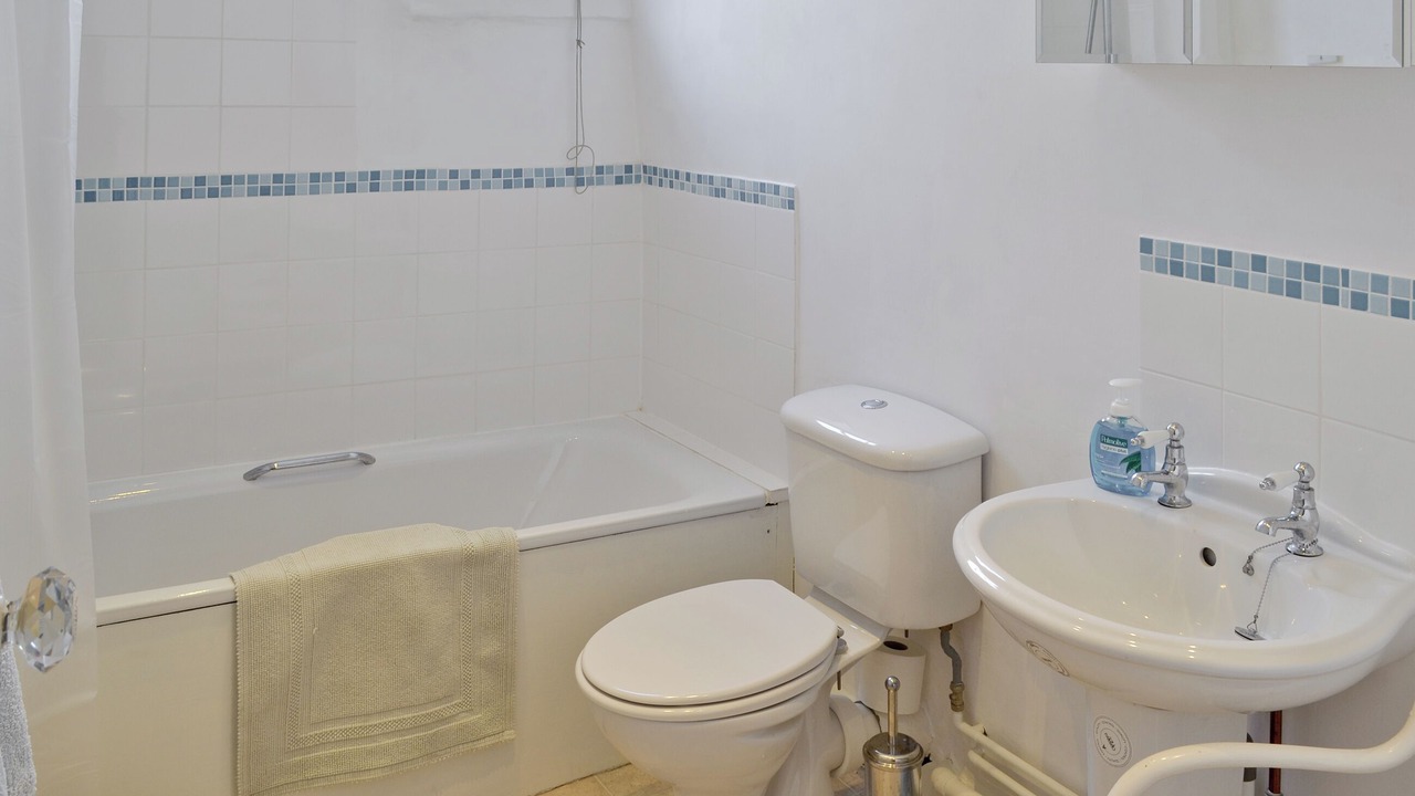 Photo of Bathroom in Lavenham