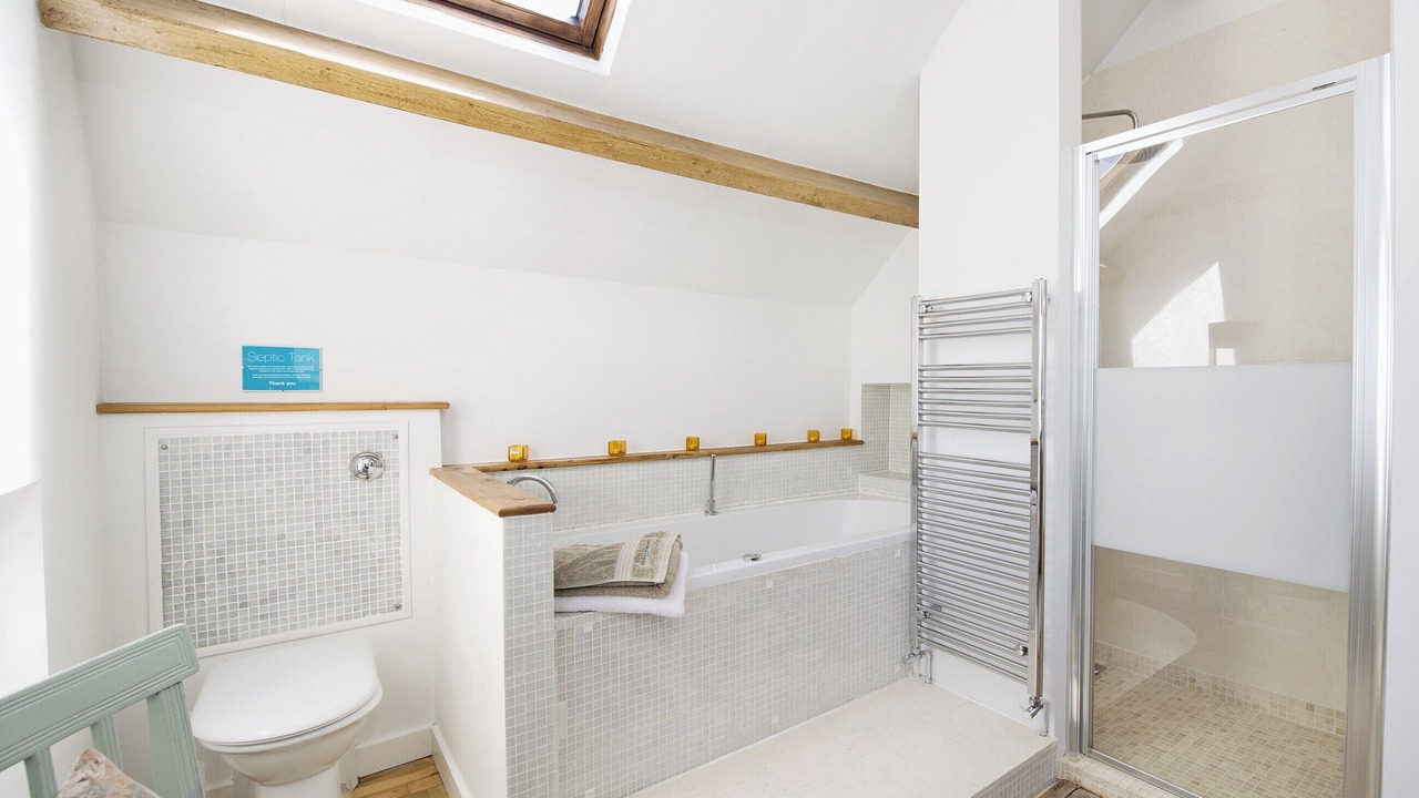 Photo of Bathroom in Glaisdale