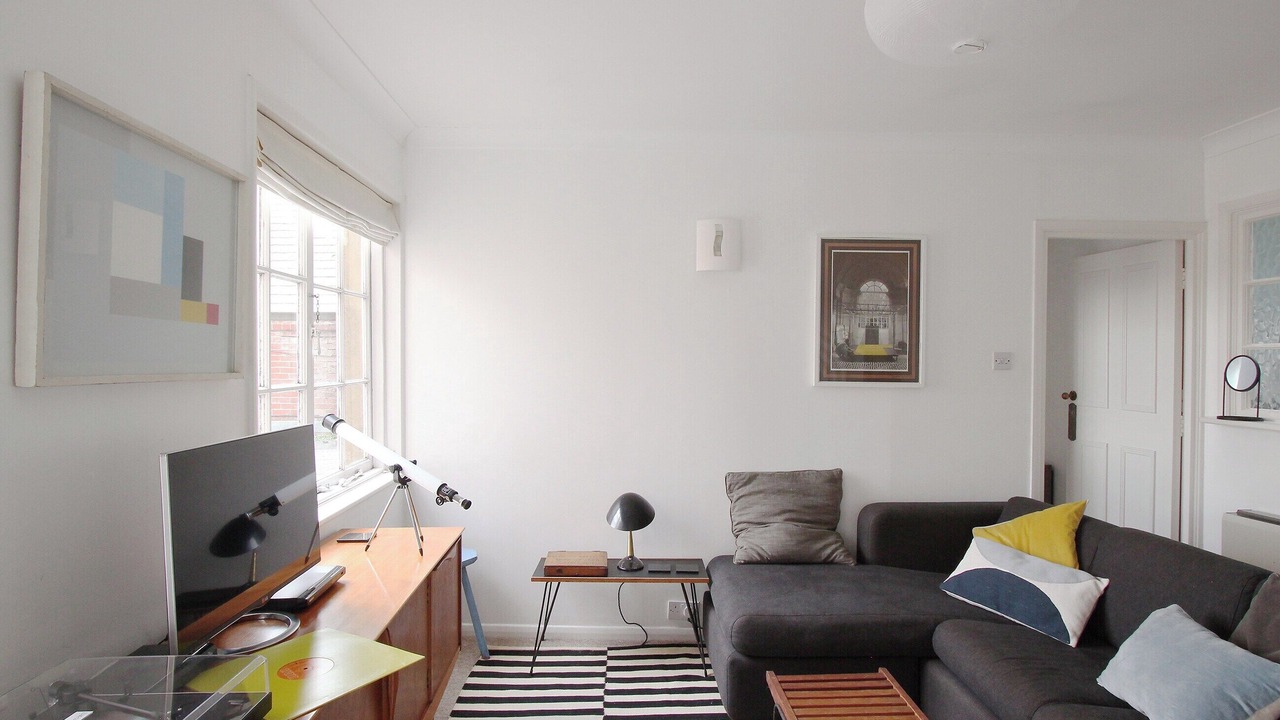 Photo of Bedroom in Old Town Hastings