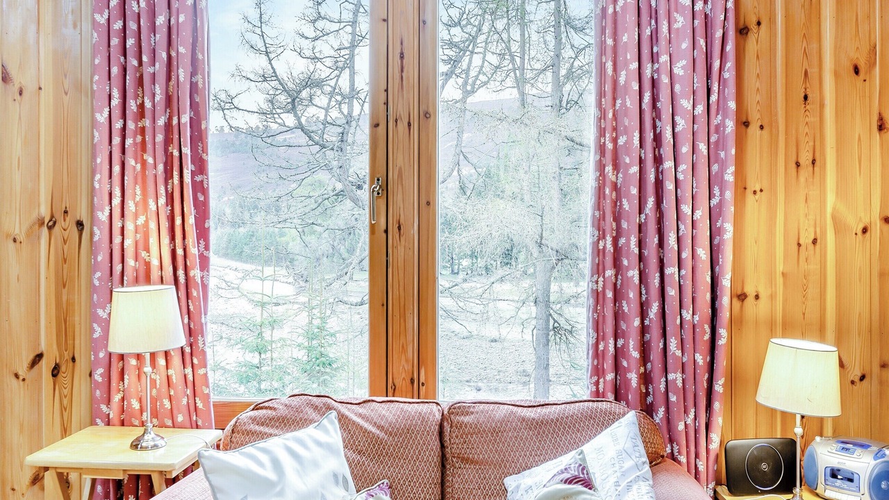 Photo of Bedroom in Ballater