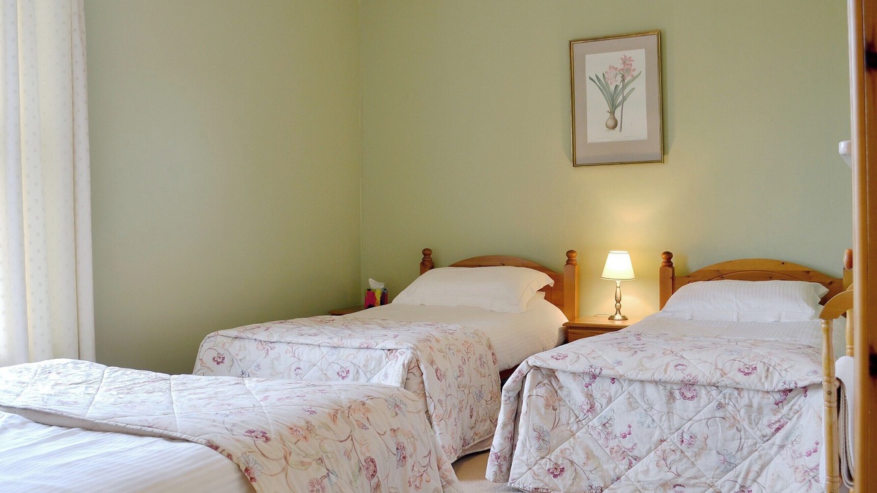 Photo of Others in Black Torrington