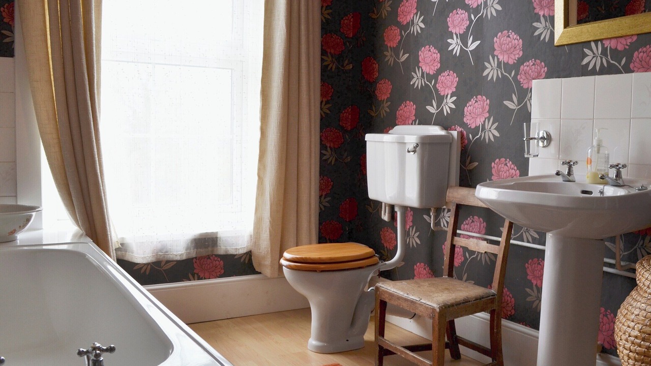 Photo of Bathroom in Black Torrington