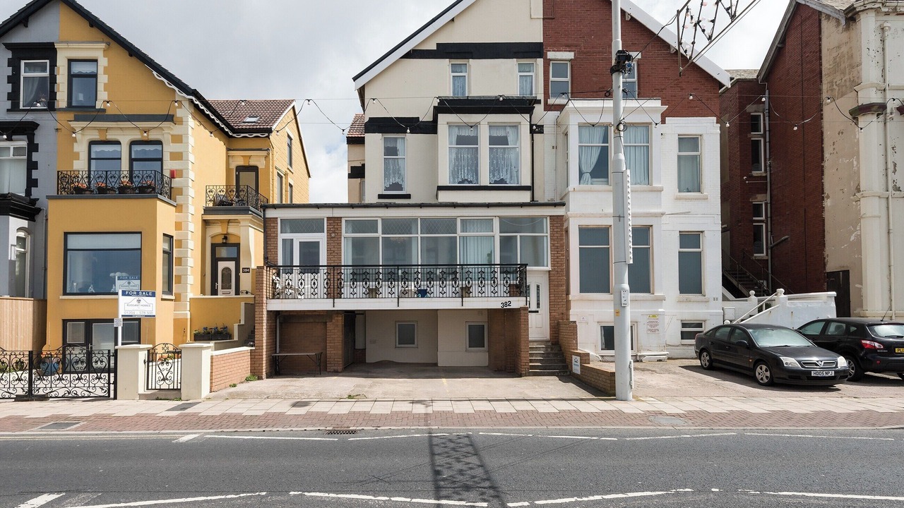 Photo of Others in North Shore