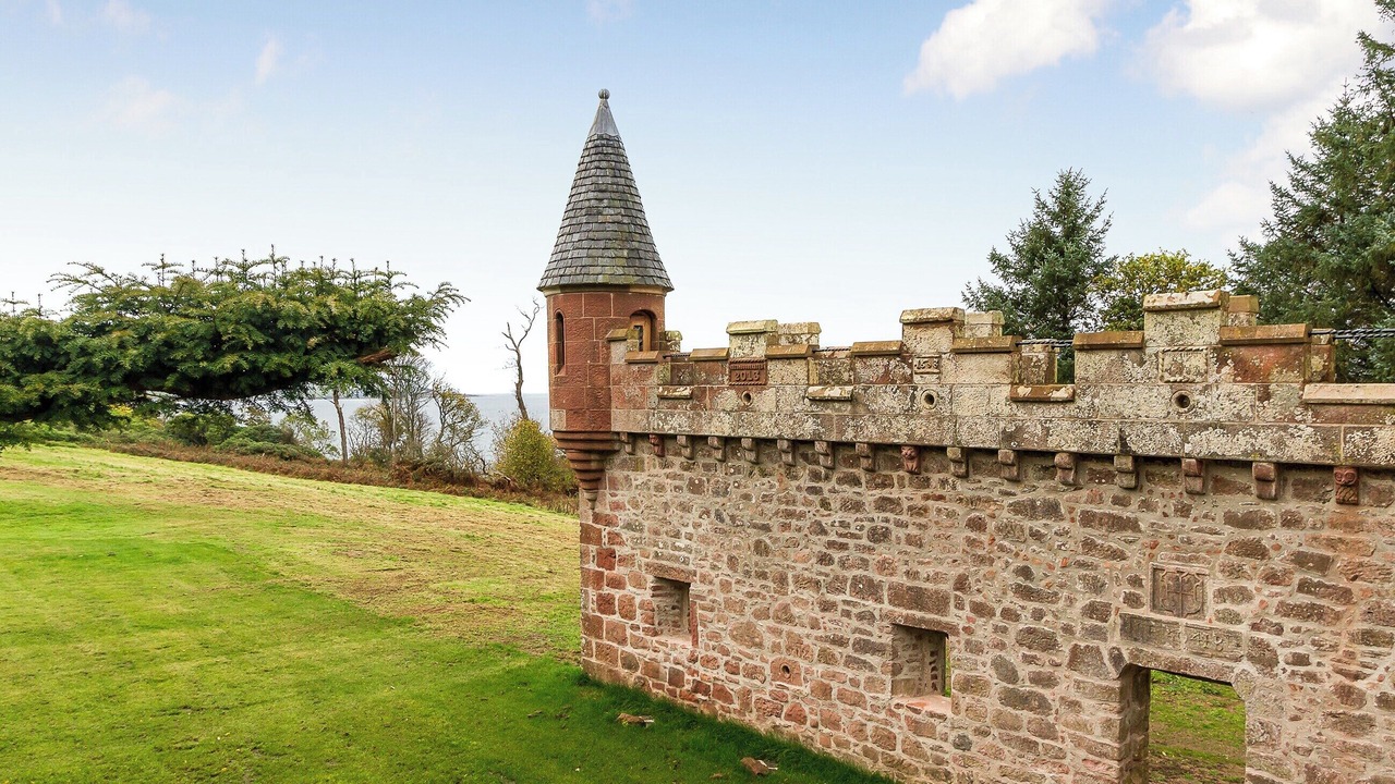 Photo of Others in Largs